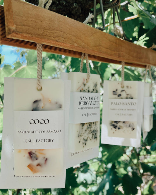 Garderob Luftfräschare: Sandelträ & Bergamott