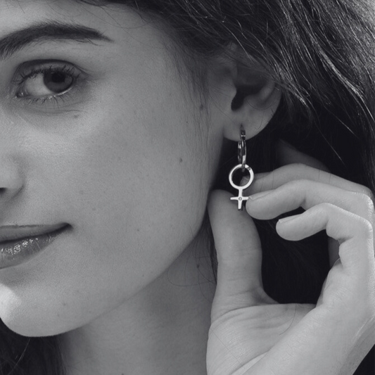 She Kvinna Örhängen