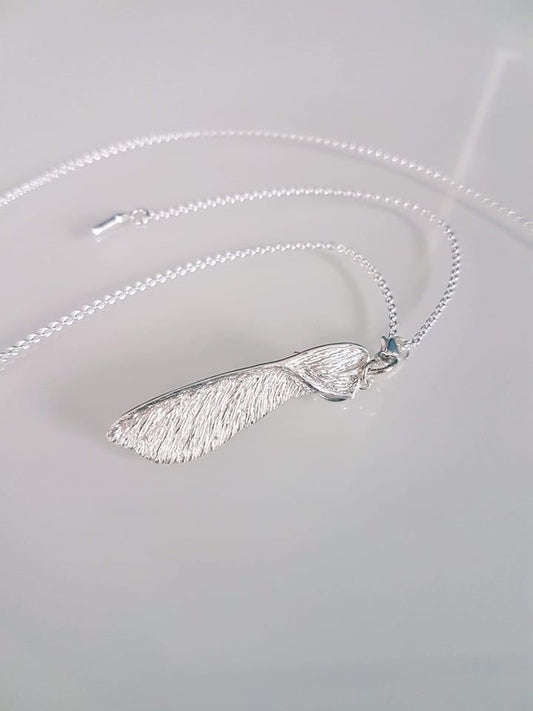 Lönn Halsband