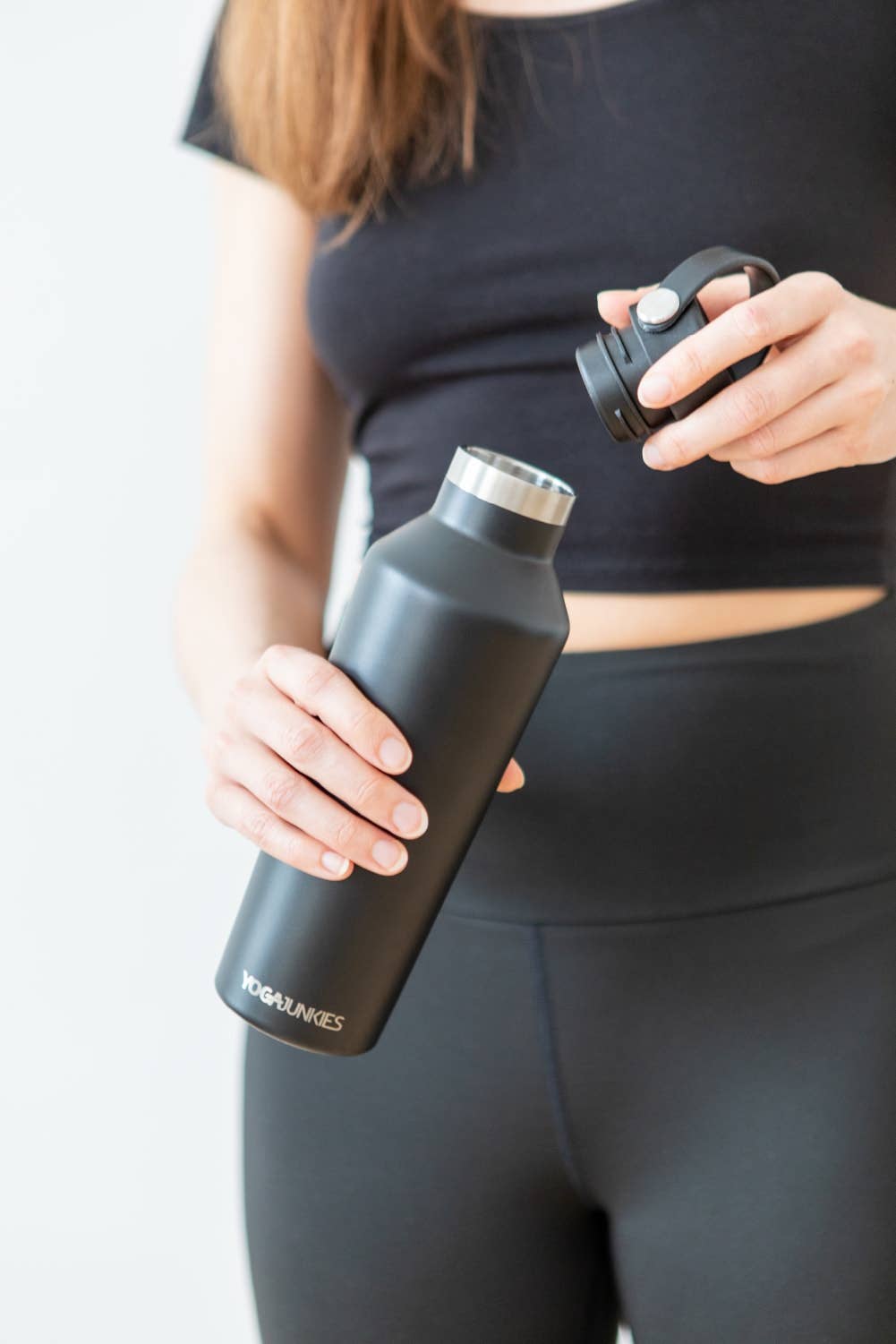 Midnatt Vattenflaska med sportlock 500 ml