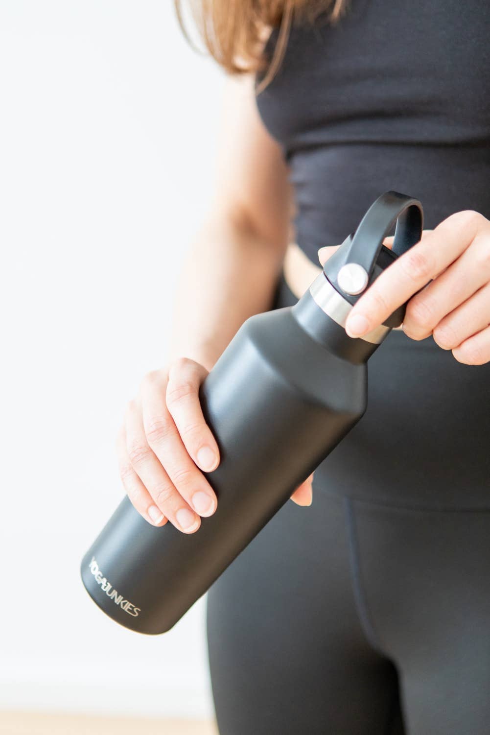 Midnatt Vattenflaska med sportlock 500 ml