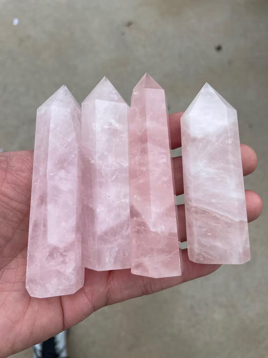Handgjord Rose Quartz Tower